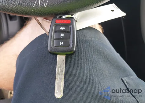 2013 Honda Accord Lx z USA, uszkodzony, nr VIN 1HGCR2F35DA099920